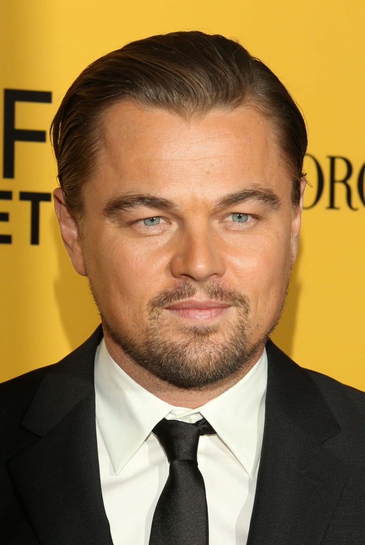 Leonardo-DiCaprio-Windows-Peak-Slicked-Back-e1536551447195-750x1119.jpg